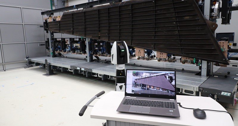 Hexagon advances manufacturing with the Leica Absolute Tracker ATS800